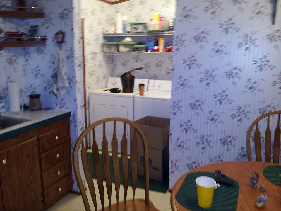 Kitchen/utility room