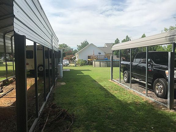 Rear yard view between Ports
