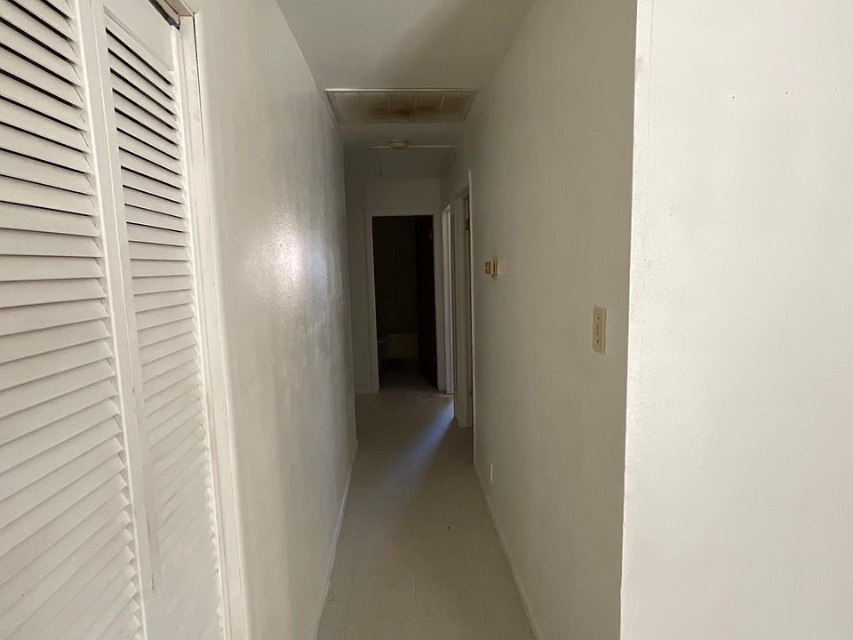 1st image of 1127 Fulton Ave #1