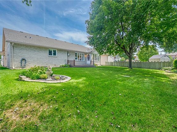 5th image of 463 Althouse Ct
