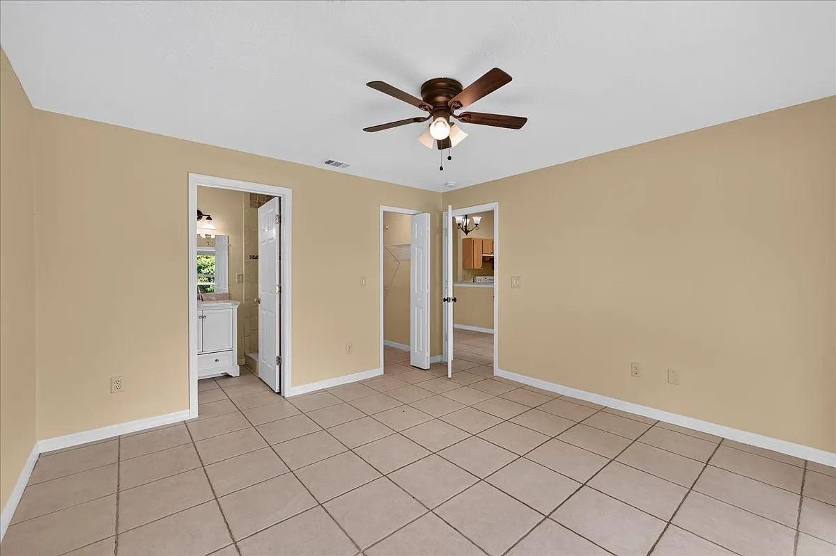 3 bed, 1245 sqft, $1,500 — Photo 4