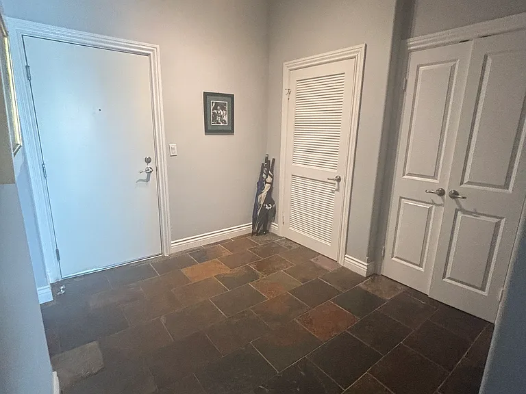 840 Green St #417 — Photo 6