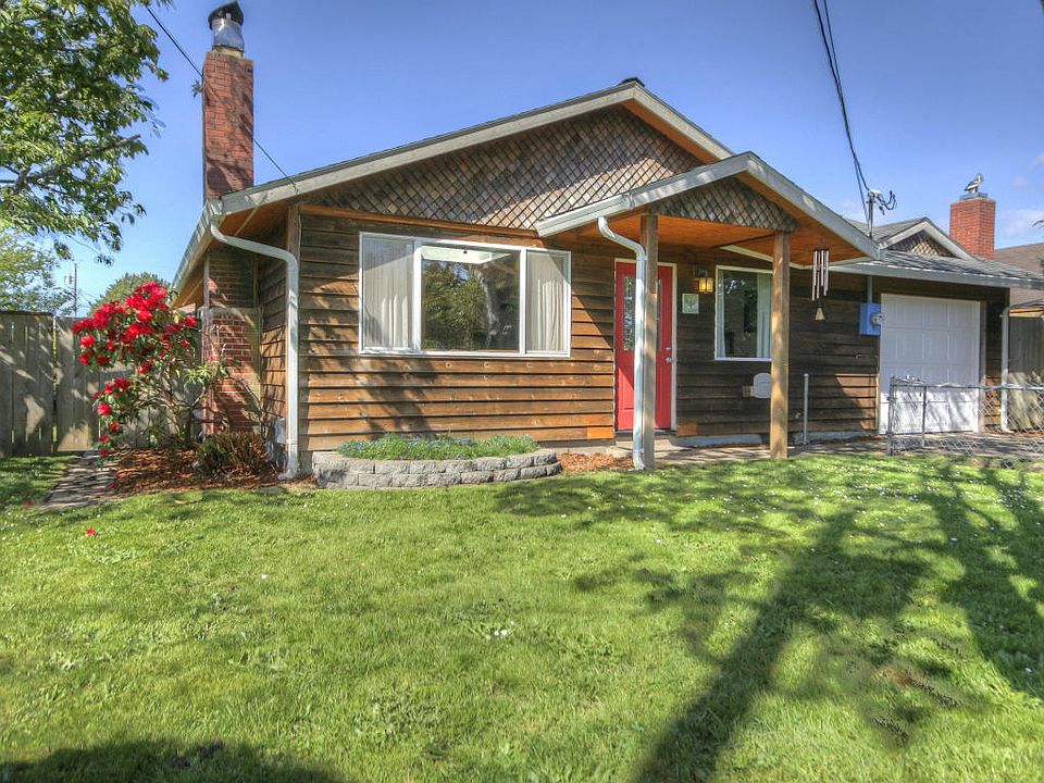 1st image of 405 NE 10th Ct