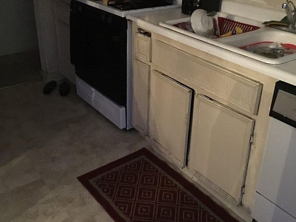 2nd image of 2245 Hollywood Dr