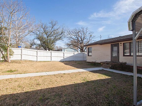 3rd image of 11965 Woodlark St