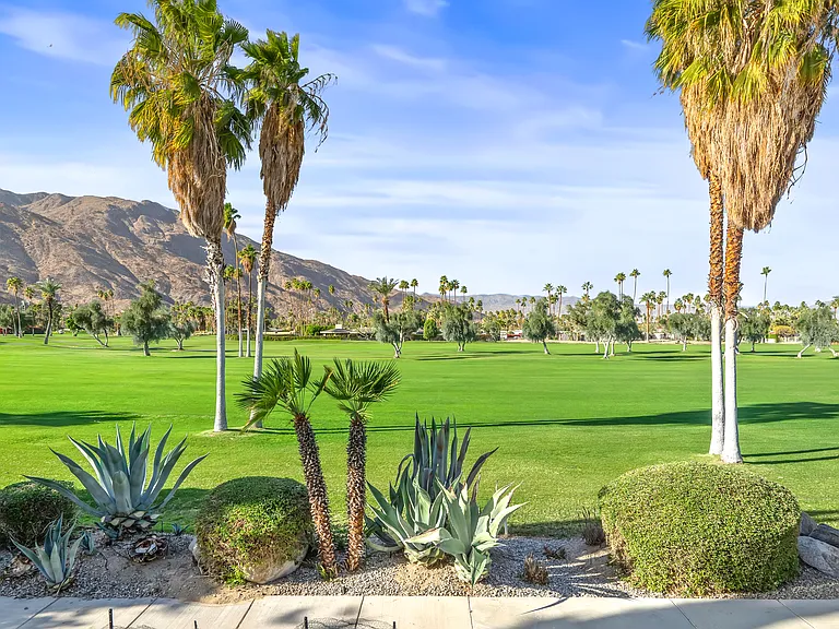 1350 E Murray Canyon Dr — Photo 37