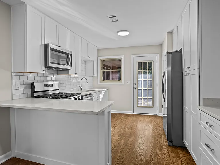 1449 Southland Vista Ct NE #A — Photo 5