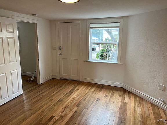 2nd image of 115 Chenery St #1/2