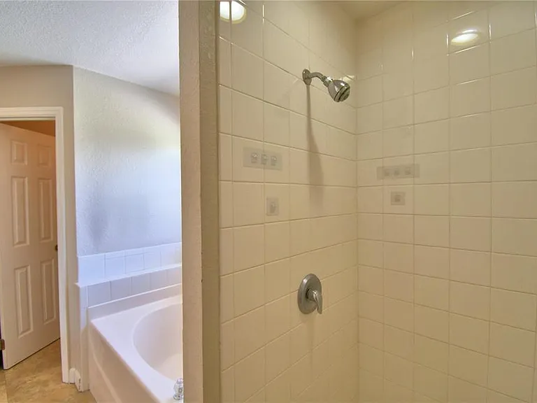 223 Grouper Ct — Photo 23