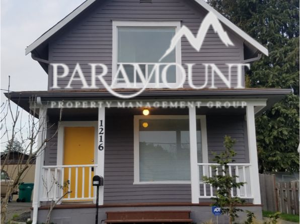 1216 8th St, Bremerton, WA 98337