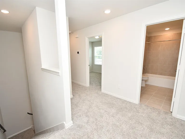 27823 Western Creek Ct — Photo 19