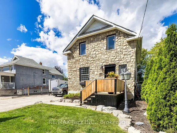 180 Olive Ave, Oshawa, ON L1H 2P2