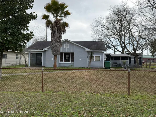 3210 Old Mobile Hwy, Pascagoula, MS 39581