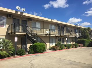 110 E Grove St APT 17, Stockton, CA