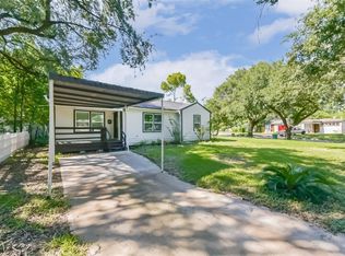 1102 W Hart Ave, Pasadena, TX 77506