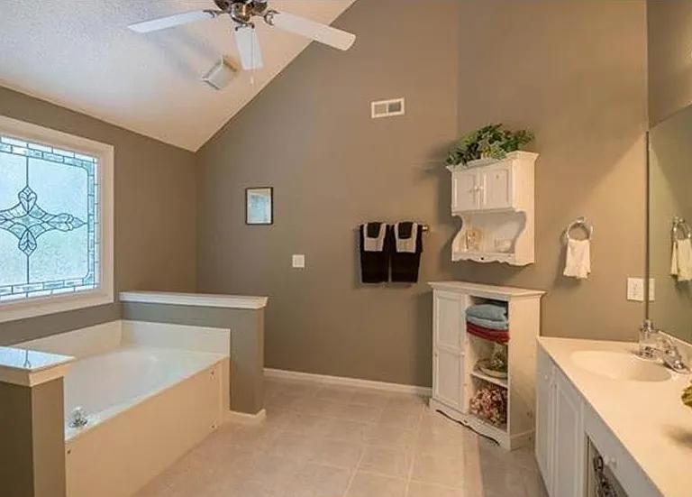 17625 Cambridge Grove Dr — Photo 16