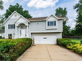 5209 E 100th St, Cleveland, OH