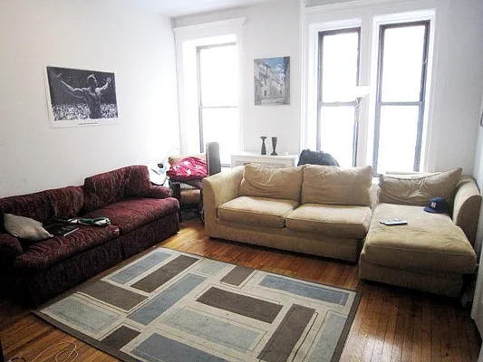 Rented by City Connections Realty | media 5