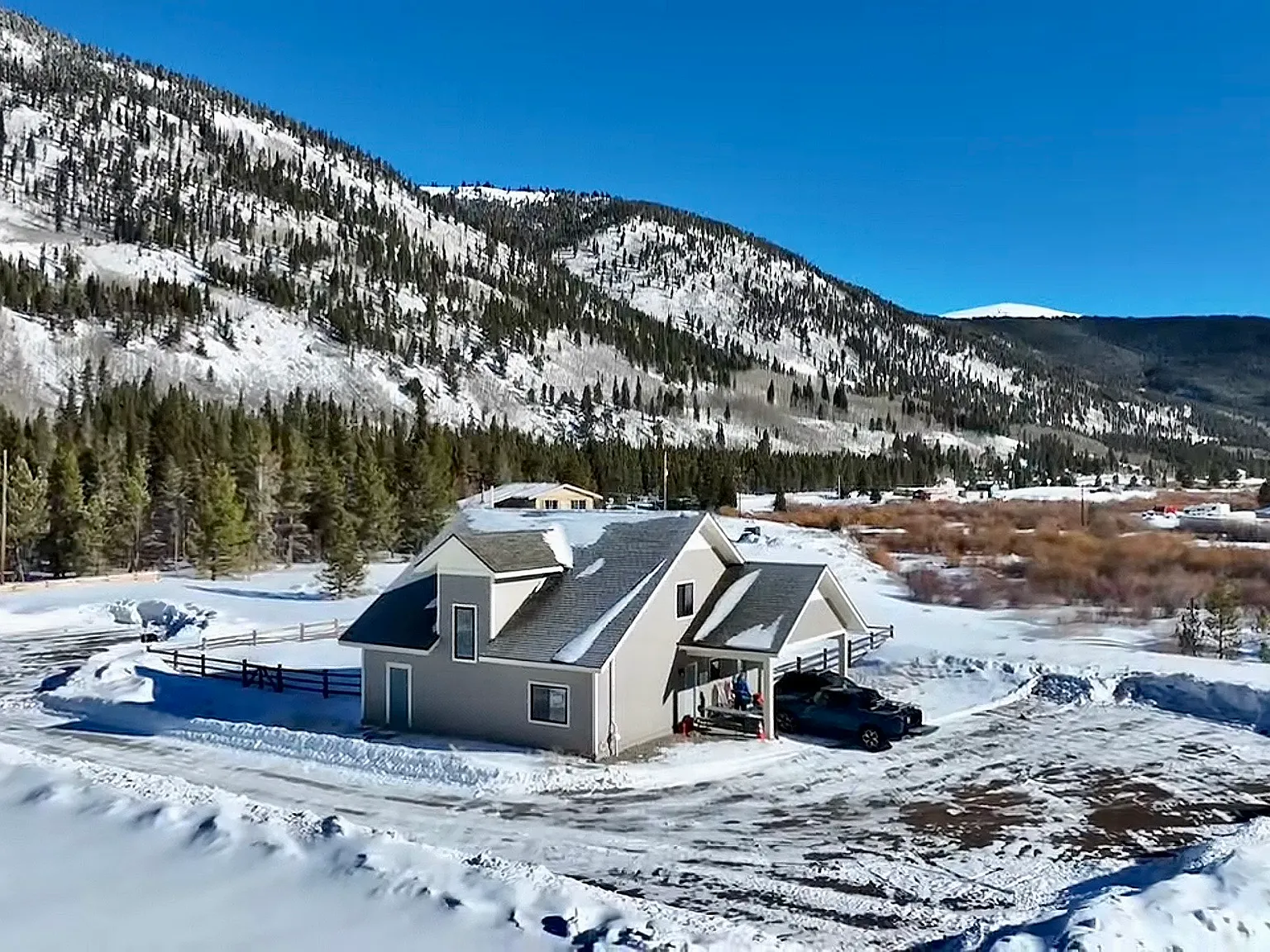 2926 Highway 91 — Photo 2