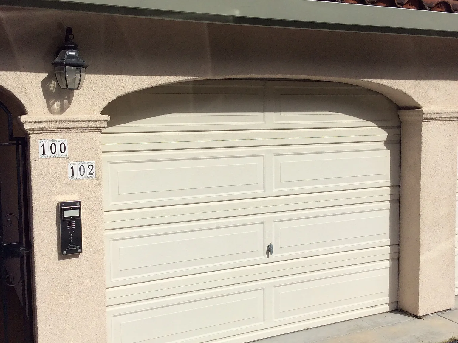 3 bed, 3000 sqft, $8,995 — Photo 2