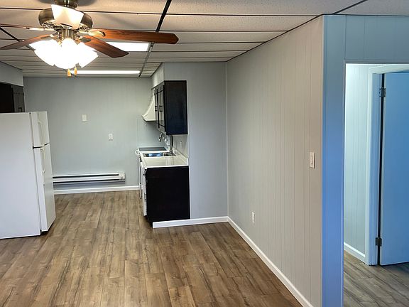 2nd image of 16 Church Rd #9