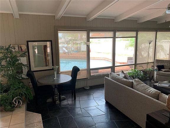 5th image of 7656 Peninsular Dr