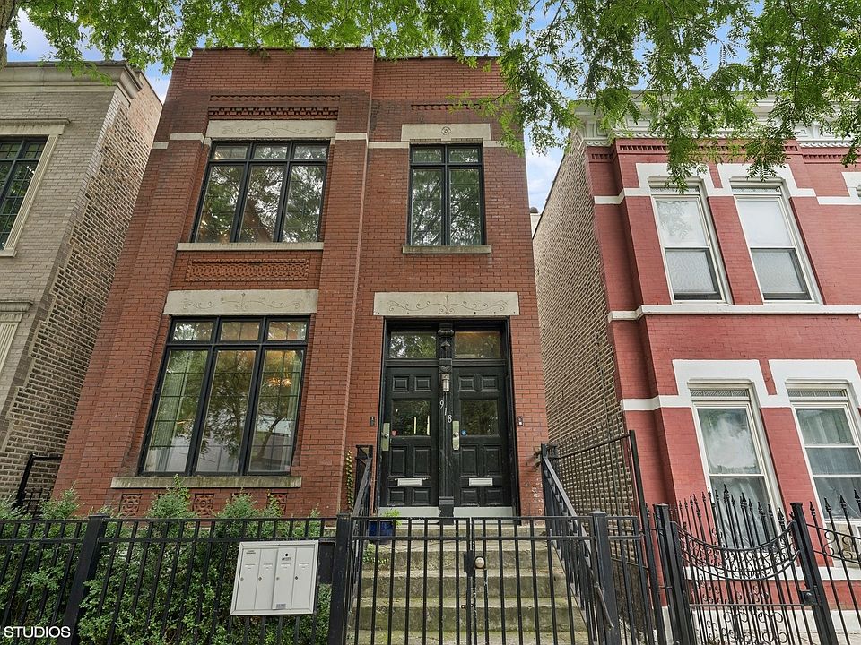 1st image of 918 N Wolcott Ave APT 1