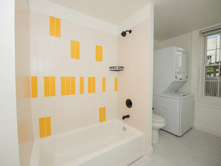 49 Main St #2 — Photo 6