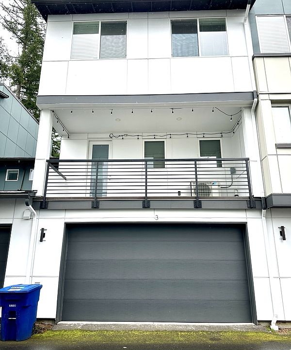 1st image of 23115 NE 8th St #C3