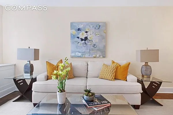 Sold by Compass | media 20