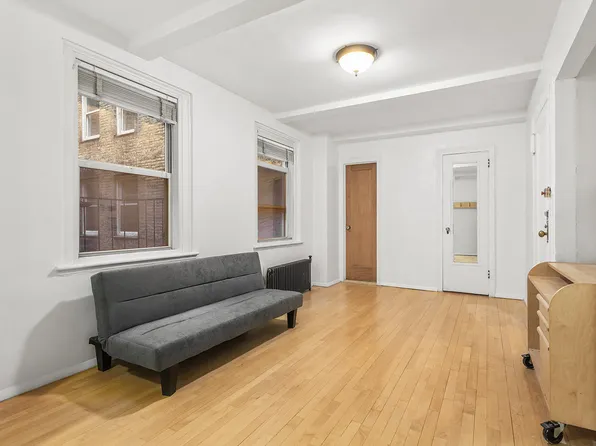 321 East 43rd Street image 1 of 7