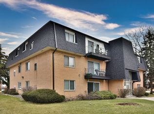 4815 W 109th St #1103, Oak Lawn, IL 60453