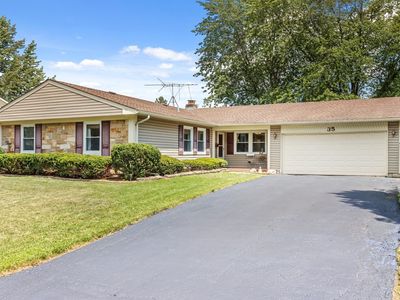 35 Amboy Ln, Schaumburg, IL, 60194