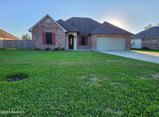 1006 Hammock Ln, Breaux Bridge, LA 70517