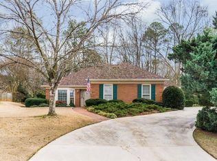 460 Singletree Trce, Alpharetta, GA 30004