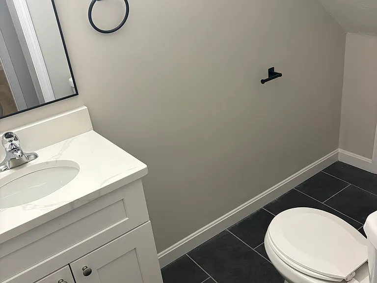 181 Main St #3 — Photo 1