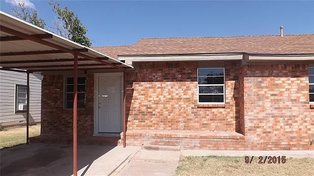 1st image of 619 NW Avenue F