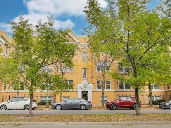 2135 N Kedzie Blvd #G, Chicago, IL 60647