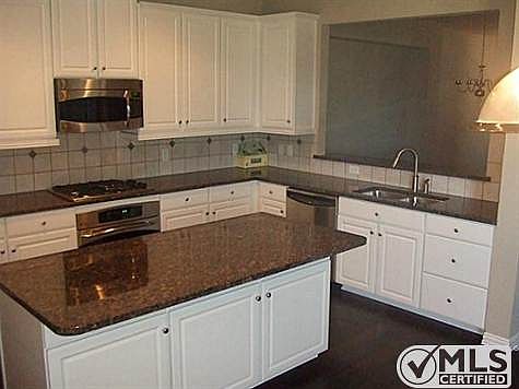 3rd image of 2650 Chambers Dr