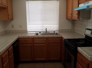 577 W 17th St, San Pedro, CA 90731