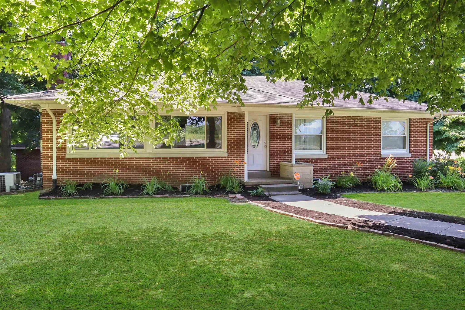 2621 Oak Hill Rd photo 1