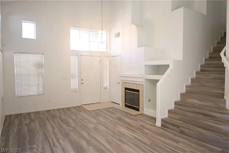 3 bed, 2.5 bath, 1495 sqft, $2,000 — Photo 3