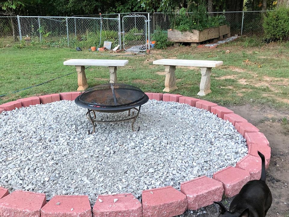 2nd image of 115 W Lake Dr #108