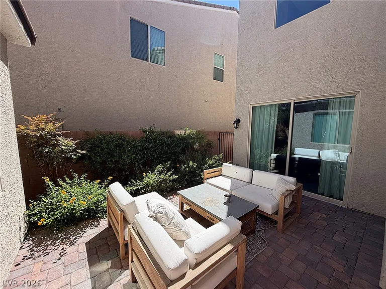 7 Rancho Maria St — Photo 27