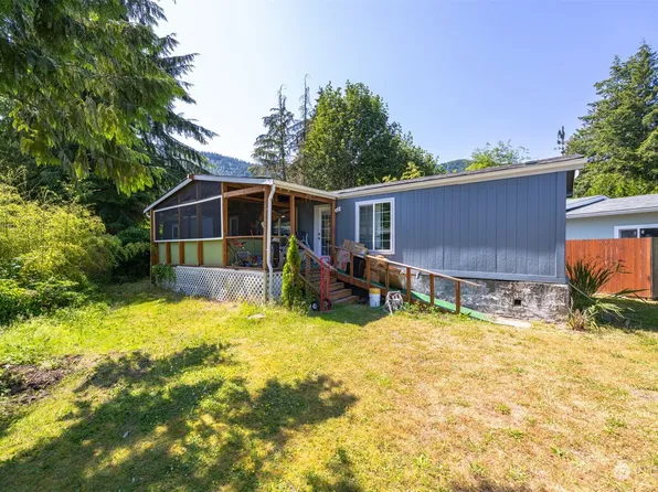 463 Vine Maple Way, Sedro Woolley, WA 98284