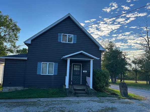 400 Locust St, Masontown, PA 15461
