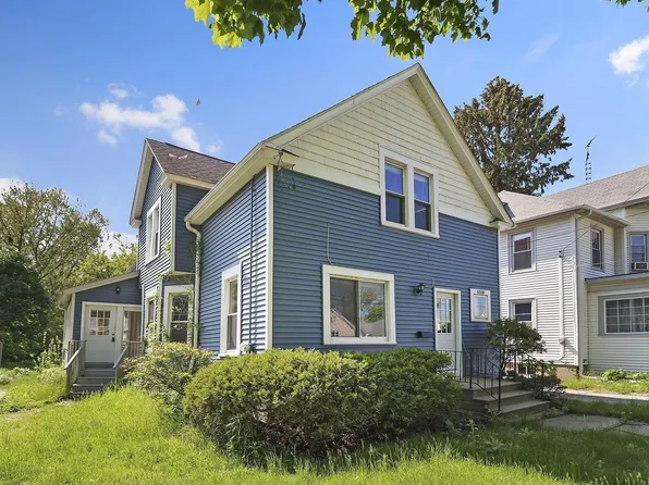 6558 5th AVENUE, Kenosha, WI 53143