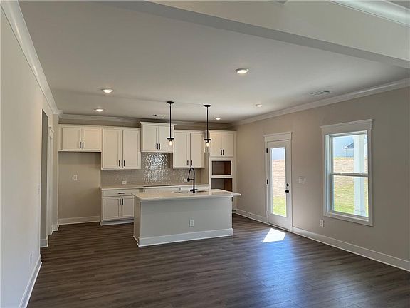 7th image of this home