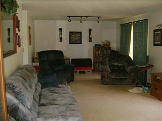 3rd image of 703 City View Dr