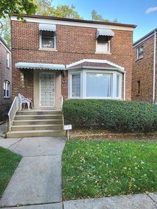 10539 S Eberhart Ave, Chicago, IL, 60628